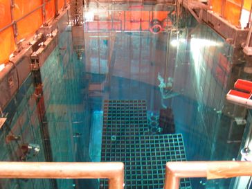 Fast leerer Brennelementlagerkasten im Abklingbecken des italienischen Kernkraftwerks Caorso