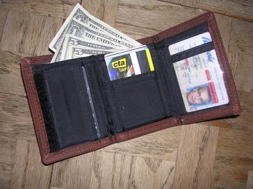 Brieftasche als eine Art des Geldbeutels
