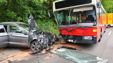 Verkehrsunfall Wittener Straße Bild: Feuerwehr