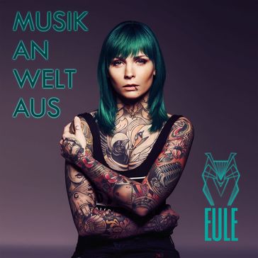 "Berlin - Tag & Nacht"-Star EULE (28) veröffentlicht heute ihr Debütalbum "Musik an, Welt aus". Bild: "obs/RTL II/EL CARTEL MUSIC"