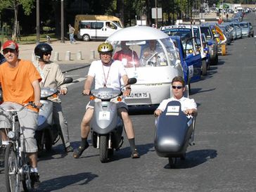 Martin Ziegler mit dem Ergolite Glider (rechts) am Start.