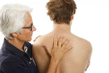 Osteopathie kann nachweislich eine adäquate Hilfe zur Prävention und Wiedereingliederung sein.  Bild: Verband der Osteopathen Deutschland e.V. Fotograf: VOD