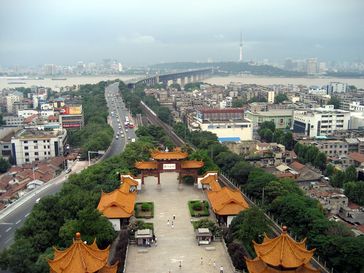 Brücke über den Jangtsekiang in Wuhan