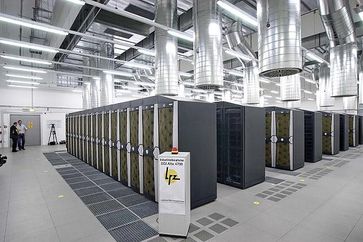 Systeme vom Typ SGI Altix 4700 des Höchstleistungsrechners Bayern II. Bild: Wenzel Schürmann, TU München