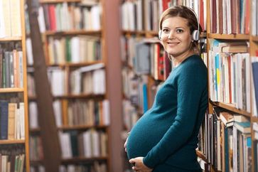 Musik wühlt auf: In der Schwangerschaft reagiert der weibliche Körper besonders sensibel auf Musik.
Quelle: Model Foto: Colourbox.de (idw)