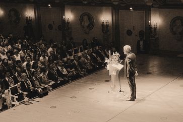 Henrik Enderlein bei der Abschlussfeier der Hertie School 2019 Bild: Hertie School Fotograf: Hertie School