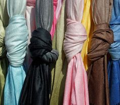 Textil: Modekette Zara zahlt Millionenstrafe . Bild: pixelio.de/s.media
