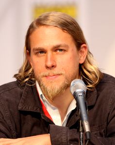 Charlie Hunnam, 2010