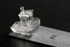 Winziges Schiff: kommt direkt aus dem 3D-Drucker.