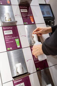 Weleda Produkte auch unverpackt erhältlich: Bild: Alnatura Fotograf: Bernward Bertram