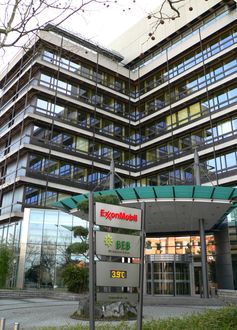 Die BEB Erdgas und Erdöl GmbH & Co. KG mit Sitz in Hannover ist eine historische deutsche Erdöl- und Erdgasproduktionsgesellschaft; die Gesellschafter der BEB sind zu jeweils 50 % Tochtergesellschaften der Shell Deutschland und ESSO Deutschland.
