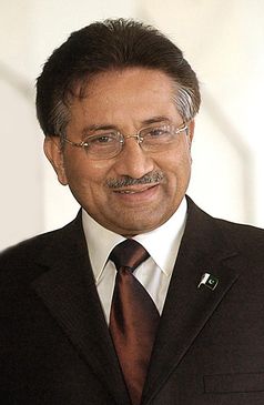 Pervez Musharraf (2004)