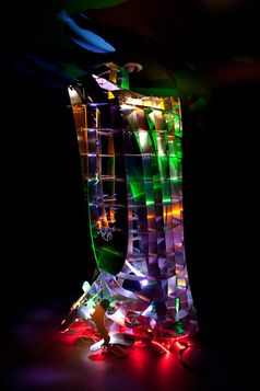 Olaf Metzel Werk: Schicht im Schacht (Turm für Duisburg) (2009/2010), Lichtkunstwerk zur Kulturhauptstadt 2010