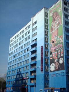 Das Pascha mit dem Plakat für die Fußball-Weltmeisterschaft 2006