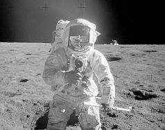 Apollo-Astronaut: Mondstaub nach wie vor ein Problem. Bild: NASA