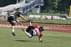 Szene aus einem American-Football-Spiel.