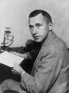Ernst Jünger Schriftsteller; Heidelberg 29.3.1895 - Riedlingen 17.2.1998 (1932) Bild: Zentrum für Militärgeschichte und Sozialwissenschaften der Bundeswehr Fotograf: akg-images