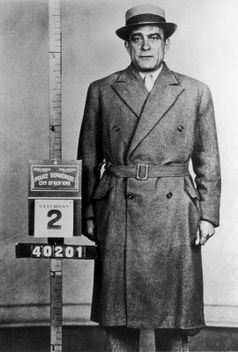 Vito Genovese (1897 - 1969) Bild: ZDF und Santi Visalli Inc.; Getty Images