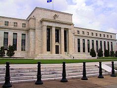 Das „Eccles Building“, Hauptsitz des Federal Reserve in Washington, D.C. Bild: Dan Smith / de.wikipedia.org