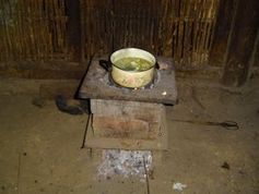 Gefährliches Kochen und Heizen mit Kohle in Guizhou. Bild: Shen, Schanghai