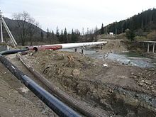 Pipeline im Bau Bild: JonnyBrazil / de.wikipedia.org