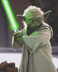 Seine berühmtesten Figuren sind die beiden Star-Wars-Charaktere Yoda, hier abgebildet  und Chewbacca. Bild: Lucasfilm Ltd. - wikipedia.org