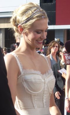 January Jones bei der Emmy-Verleihung 2008