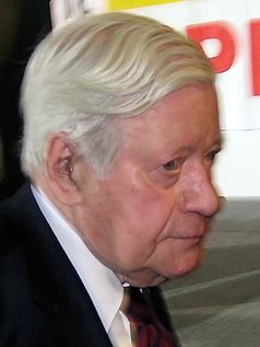 Helmut Schmidt bei einer Veranstaltung im Medienzentrum Passau, Oktober 2008