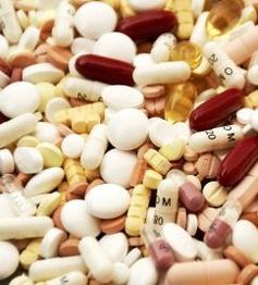 Pillen: Immer mehr Medikamente unwirksam. Bild: Harry Hautumm, pixelio.de