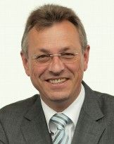 Staatsminister Siegfried Schneider Bild: www.bayern.de / Rolf H. Seyboldt 