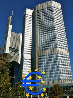 Sitz der Europäischen Zentralbank in Frankfurt am Main Bild: ArcCan / de.wikipedia.org