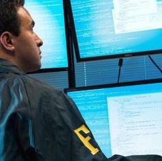 FBI-Agent: eigene Bürger ohne Grund überwacht.