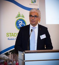 Ashok Sridharan Bild: STADTRADELN, on Flickr CC BY-SA 2.0