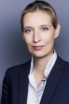 AfD-Fraktionsvorsitzende Dr. Alice Weidel geht in eigener Sache gegen Facebook vor. Bild: "obs/Rechtsanwälte Steinhöfel/Dr. Alice Weidel"