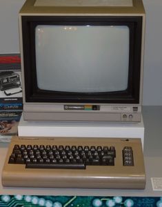 C 64: Rechenleistung wie Küchenschaben-Nanobots. Bild: pixelio.de, Schütz