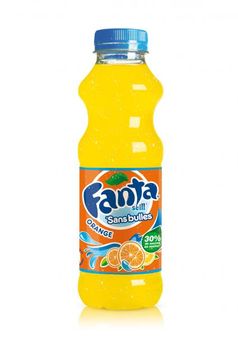 Fanta Still Orange Frankreich. Bild: "obs/Coca-Cola GmbH"