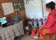 Frau in Nepal: Telemedizin hilft Betroffenen vor Ort.