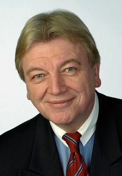 Volker Bouffier, 2010 Bild: CDU Kreisverband Gießen / de.wikipedia.org