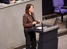 Christine Buchholz im Deutschen Bundestag