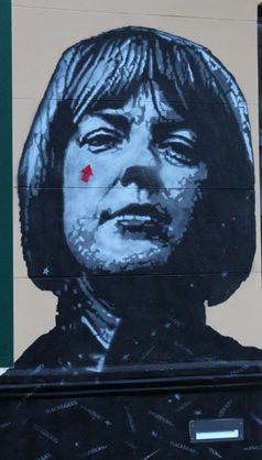 Ingeborg Bachmann: Graffito von Jef Aérosol am Musilhaus in Klagenfurt