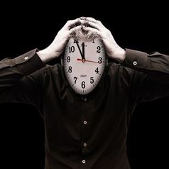 Zeitdruck: Gesundheit leidet langfristig unter Stress.
