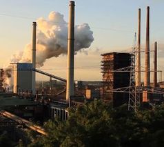 Fabrik: CO2-Emissionen lassen sich deutlich senken (Foto: youtube.com)