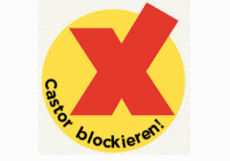 Banner von X-tausendmal quer zum Castor Transport.