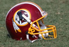 Helm: die Redskins sind stolz auf ihren Namen. Bild: flickr/Keith Allison