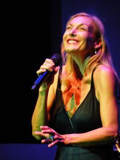 Ute Lemper Bild: Pantarei Live, on Flickr CC BY-SA 2.0