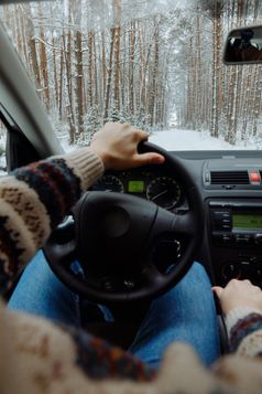 Auto fahren im Winter