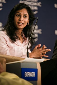 Gita Gopinath beim Indischen Weltwirtschaftsforum 2012.