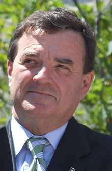 Jim Flaherty (2007) Bild: Joshua Sherurcij / de.wikipedia.org