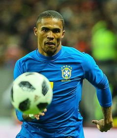 Douglas Costa  (2018)