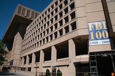 Geheime Pläne: Das FBI setzt auf Überwachung. Bild: flickr.com/cliff1066